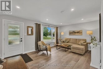 Building Photo - 3 Wilson Ave