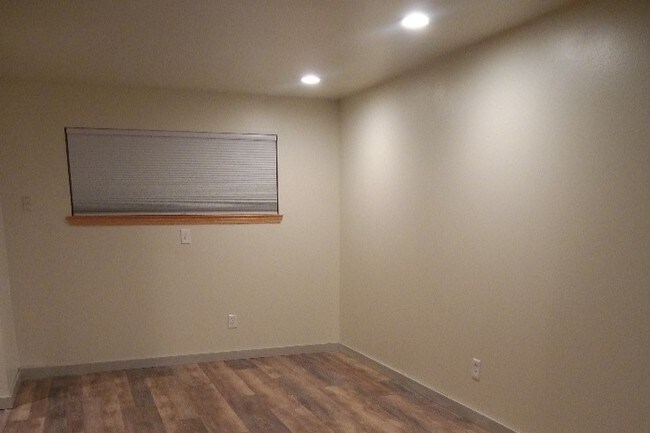 Living Area - 1754 N Northgate Way