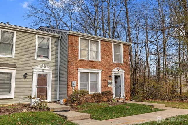 Foto del edificio - 89 Doe Ct