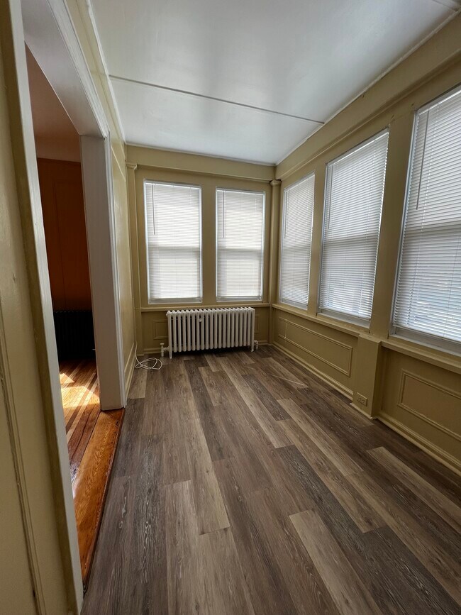 Lounge/Storage - 820 E 228th St