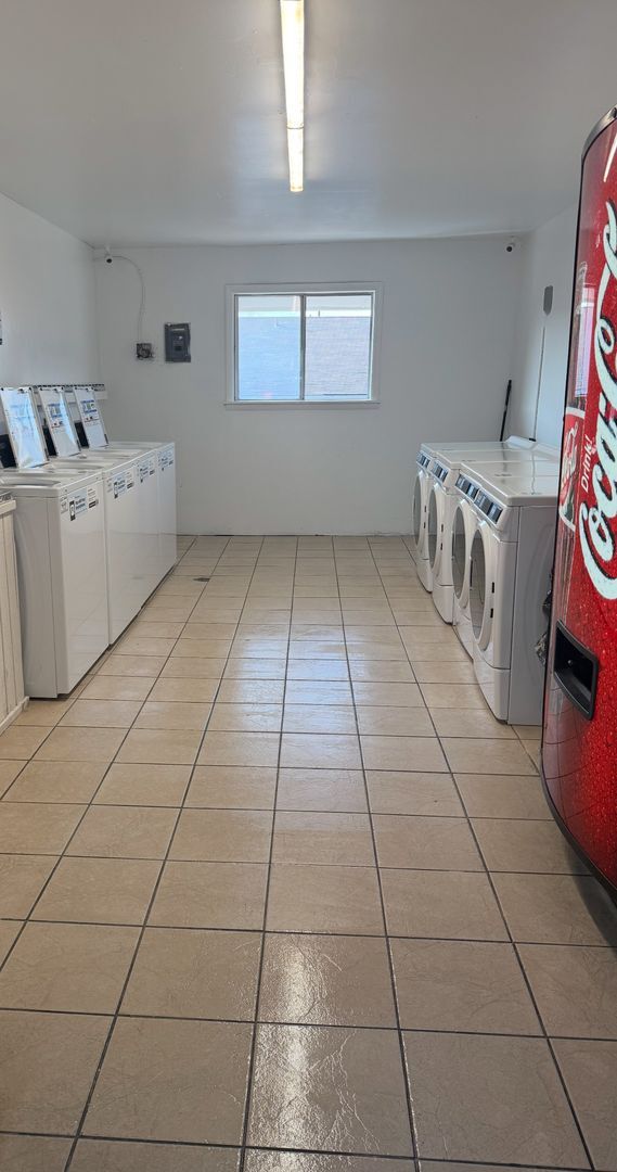 Interior Photo - The Bluffs @ Central
