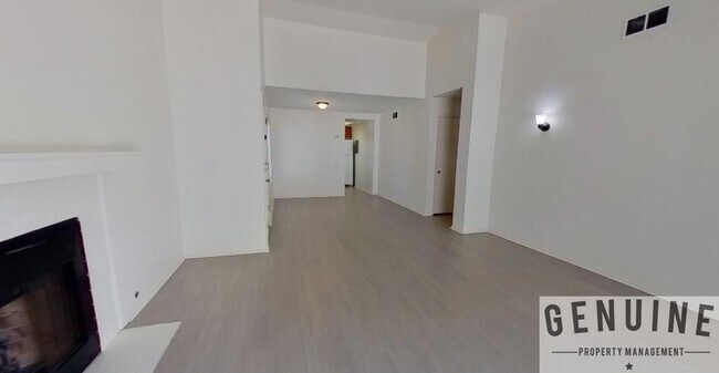Foto del edificio - $500 OFF FIRST MONTH-2Bd 2Ba Upper Level C...