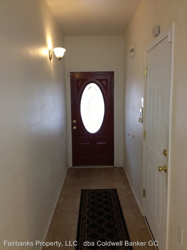 Building Photo - 4008 Fahrenkamp Ave