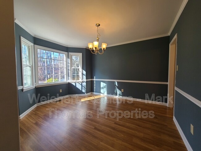 Building Photo - 110 Topsail Ct