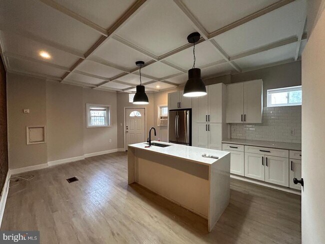 Foto del edificio - 900 N 29th St