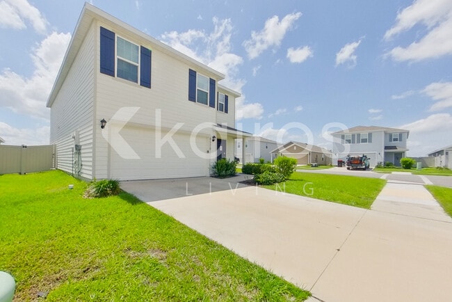 Building Photo - 8578 SW 44th Ct