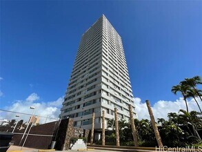 Building Photo - 2888 Ala Ilima St