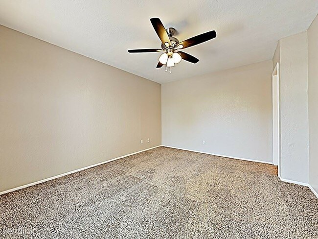 Building Photo - 6270 N 78th St