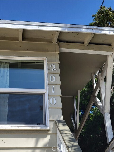Primary Photo - 2010 Cherry Ave