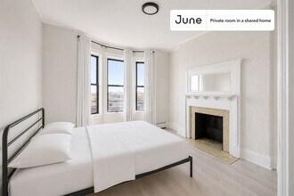 Building Photo - Room in Shared 4 bed/1 bath home in Allston