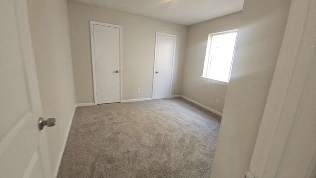Building Photo - 12311 Kings Chase Dr