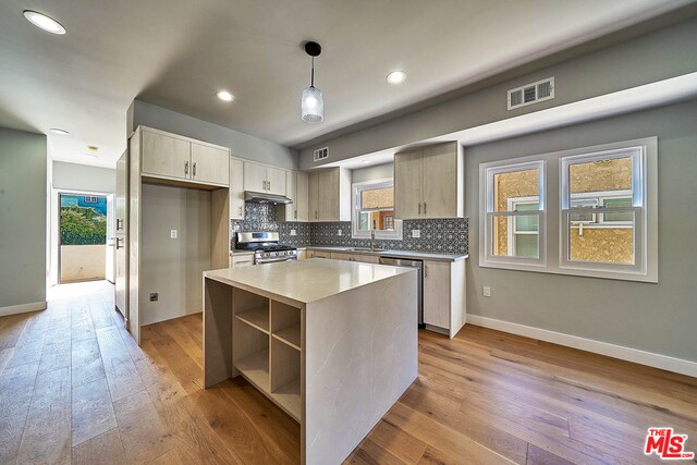 Foto del edificio - 1228 Meadowbrook Ave