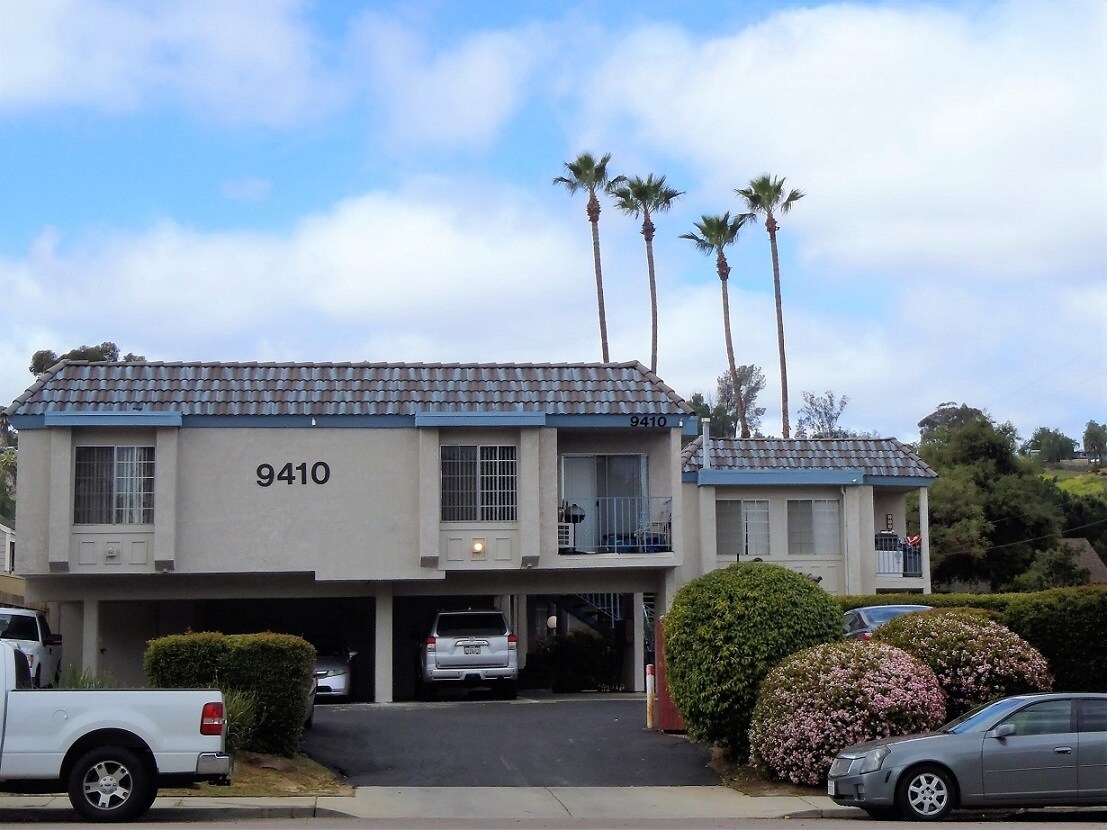 Primary Photo - 9410 Winter Gardens Blvd