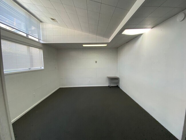 Foto del edificio - 800 B St