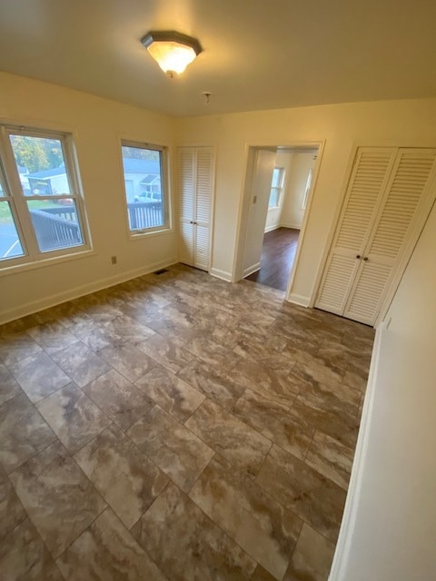 Foto del edificio - 106 Valley Rd