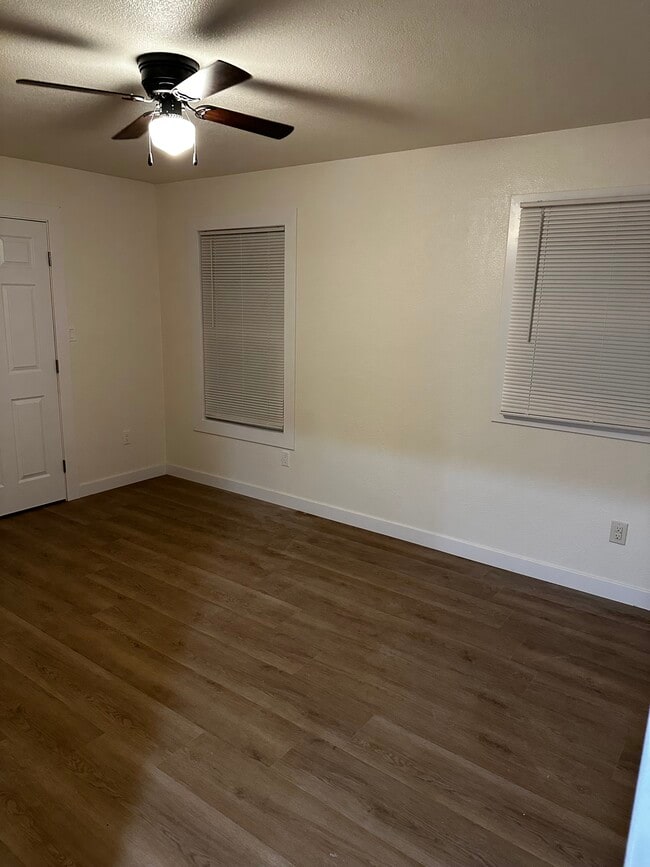 Building Photo - 505 Carpino Ave