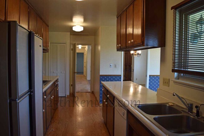 Foto del edificio - 207 Diamond Oaks Rd