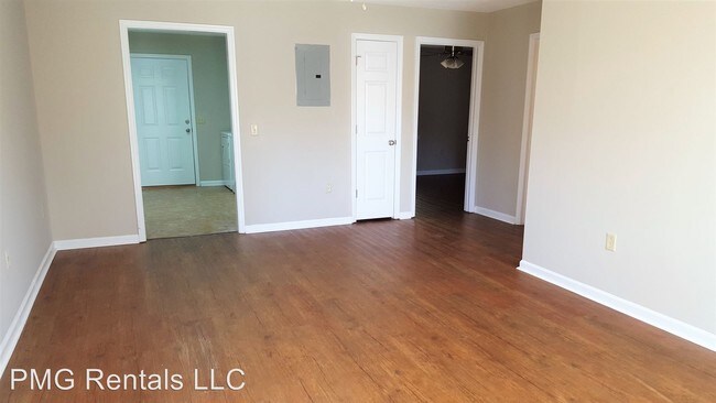 Building Photo - 2 br, 1 bath Apartment - 26 Southern Ct