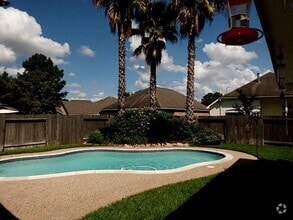 Building Photo - 1227 Ventura Canyon Dr