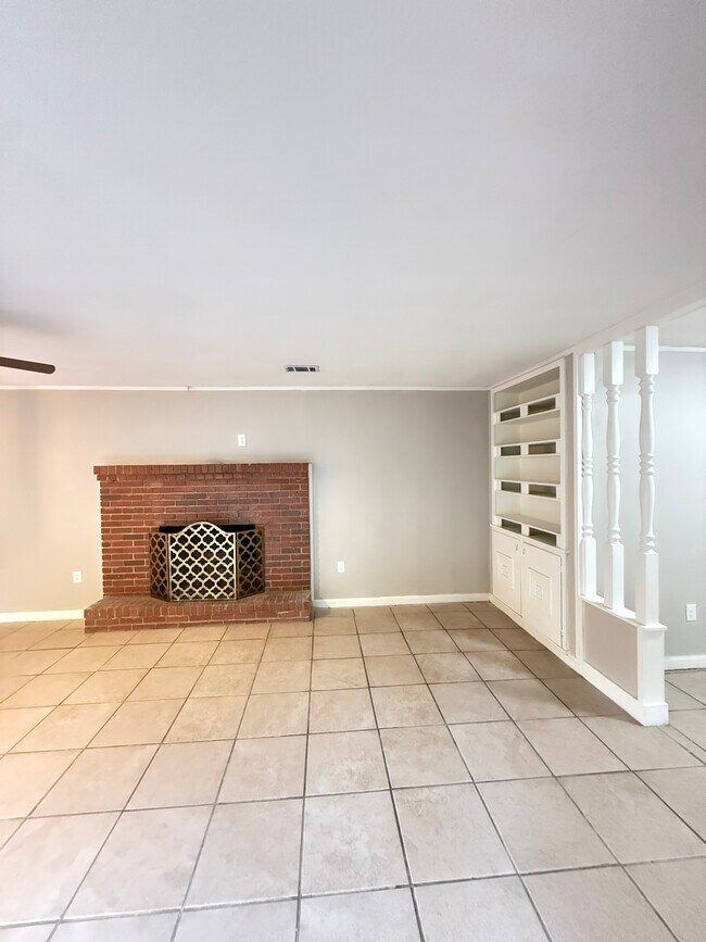 Foto del edificio - 27 Ford Loop