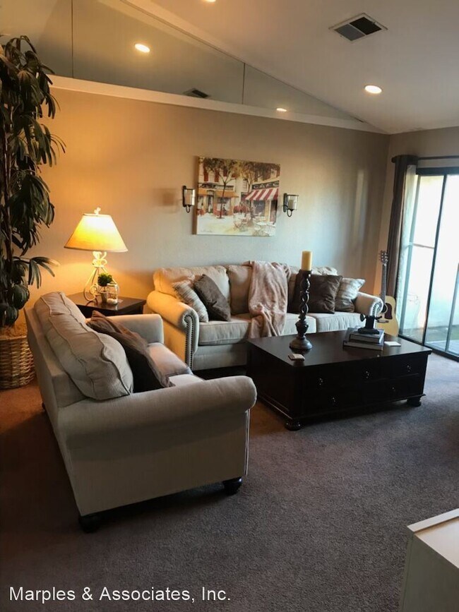 Building Photo - 2 br, 1.5 bath House - 945 Villa Terrace