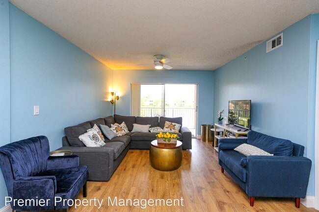 Building Photo - 2 br, 1 bath House - 1840 Florida Club Cir...