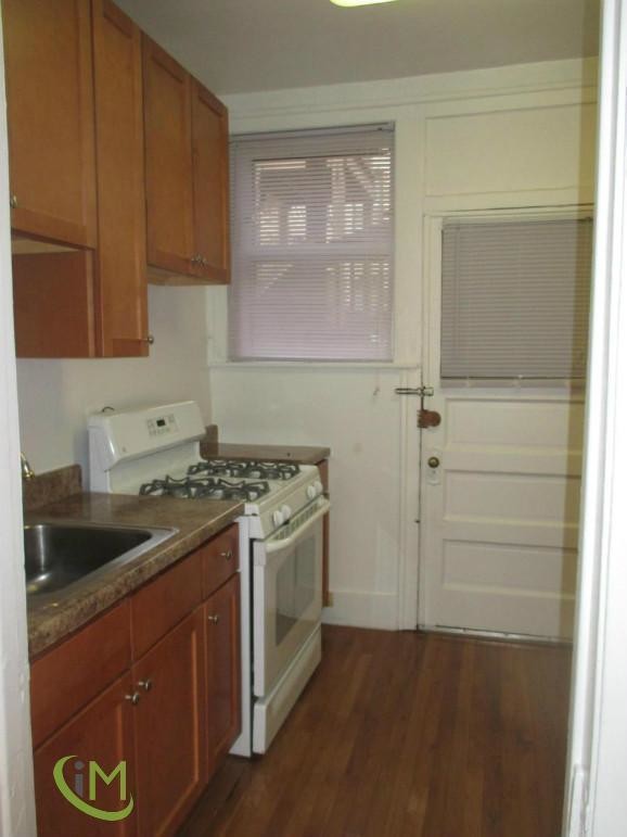 Foto del edificio - 6114 1/2 N Winthrop Ave