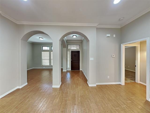 Building Photo - 3030 Coventry Ln