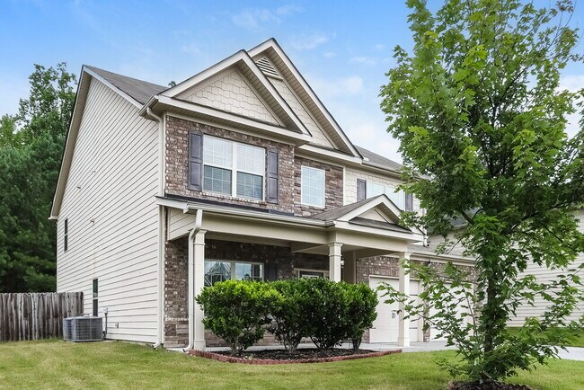 Foto del edificio - 402 Silver Oak Dr