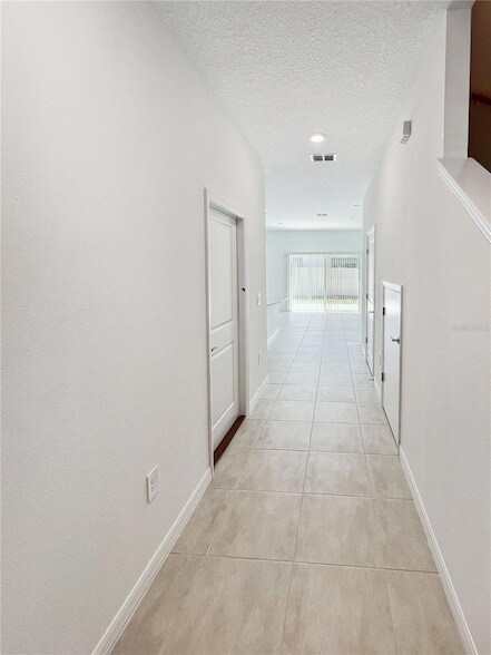 Foto del edificio - 3554 Mayfair St