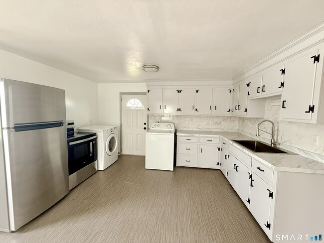 Foto del edificio - 91 Enright St