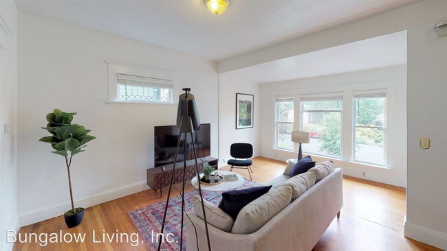 Foto del edificio - 3828 N Haight Ave