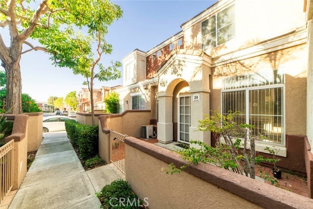 Building Photo - 24 Santa Barbara Ct