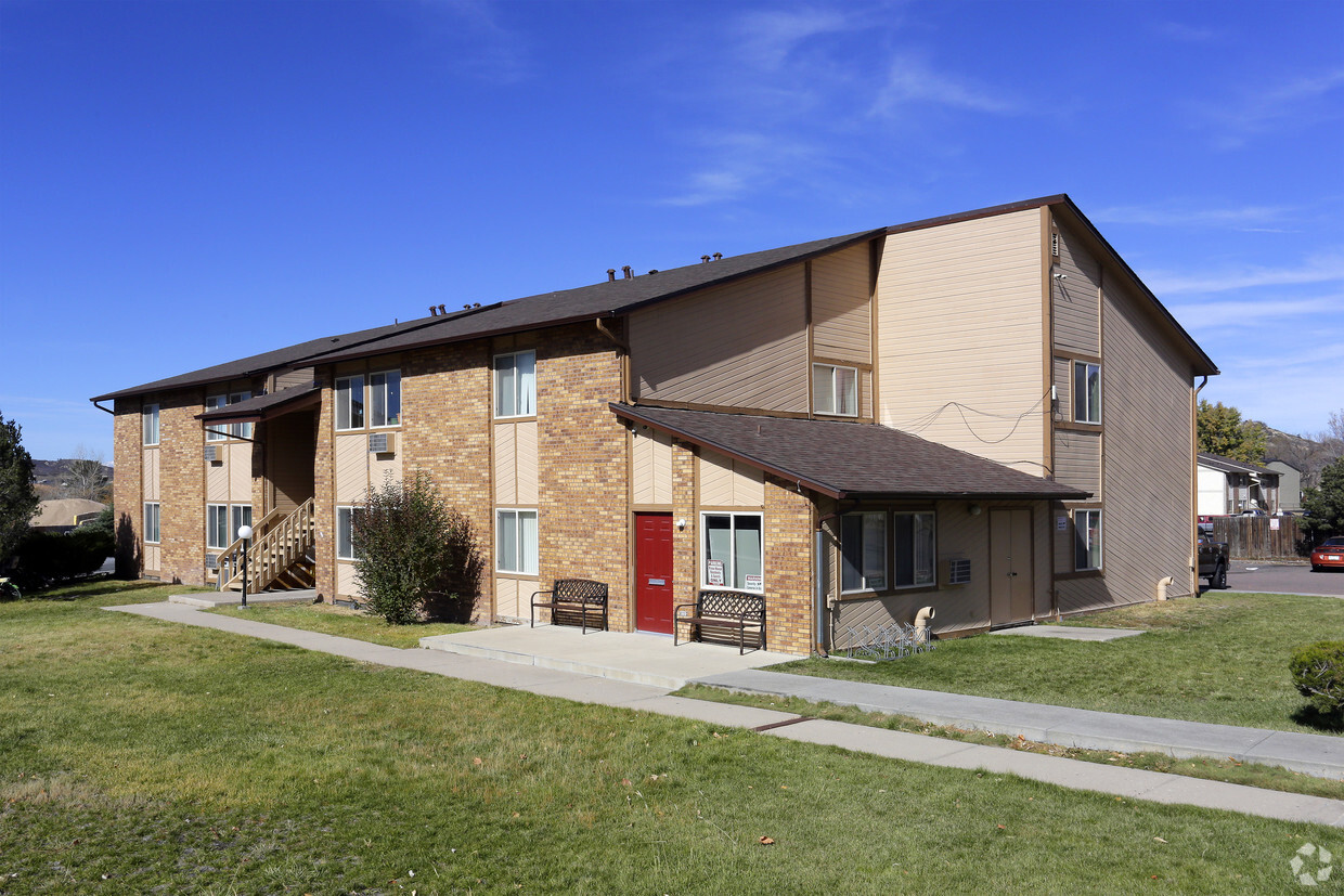 Foto principal - Pinon Manor Apartments