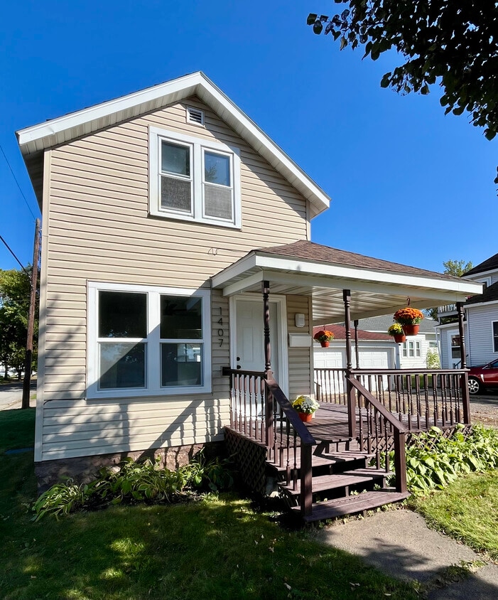 Foto principal - 1407 N 7th St