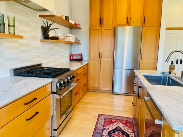 Foto del edificio - 231 NE Hancock St