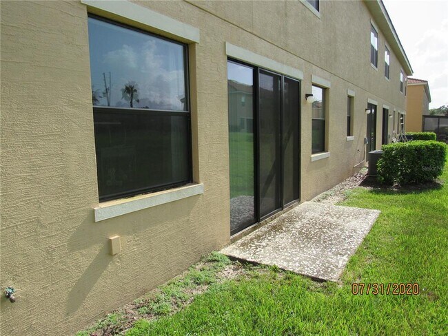 Foto del edificio - 1282 Clove Dr