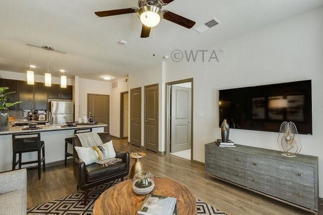 Building Photo - 2 bedroom in San Antonio TX 78257