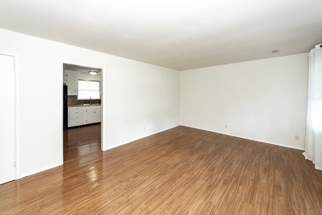 Building Photo - 1521 Juniper St