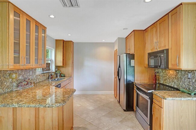 Foto del edificio - 2849 NE 14th Ave