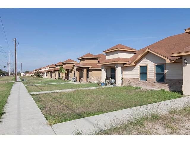 Building Photo - Rockport Street Apartments