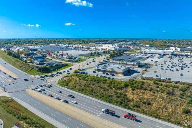 Gravois Bluffs is a large shopping section in Fenton.