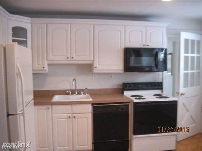 Building Photo - 23804 Haig St