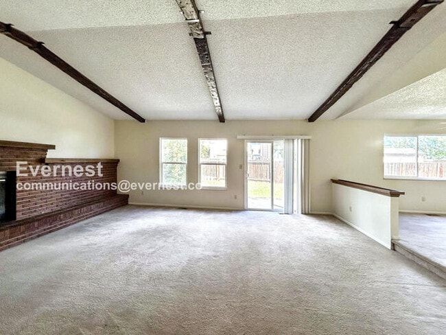 Building Photo - 6659 Gambol Quail Dr E