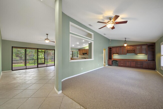 Building Photo - 1339 SE Coral Reef St