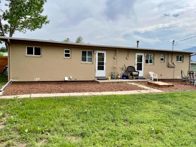 Photo - 710 E Rio Grande St Townhome