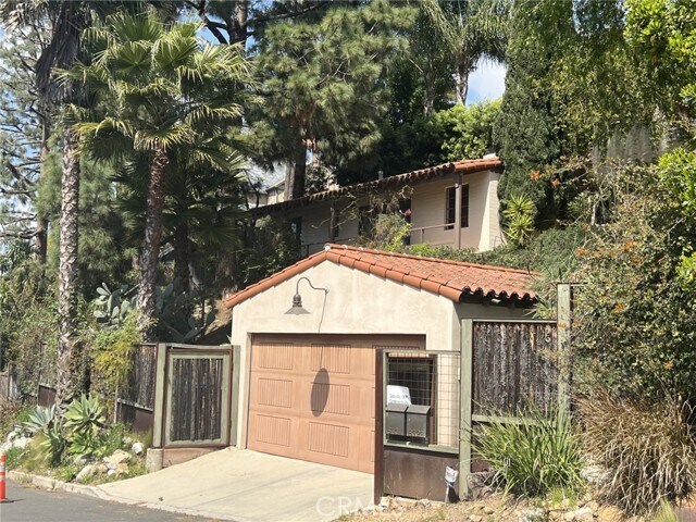 Foto principal - 6331 Longview Ave