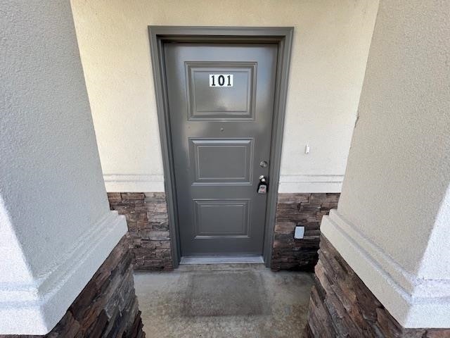 Building Photo - 7209 Rocio Dr