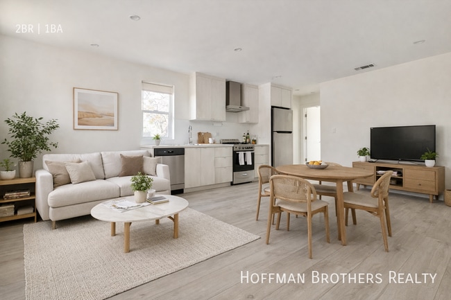 Building Photo - 727 Silver Lake Blvd