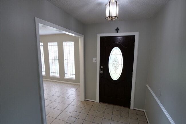 Building Photo - 13314 Ensley Wood Dr